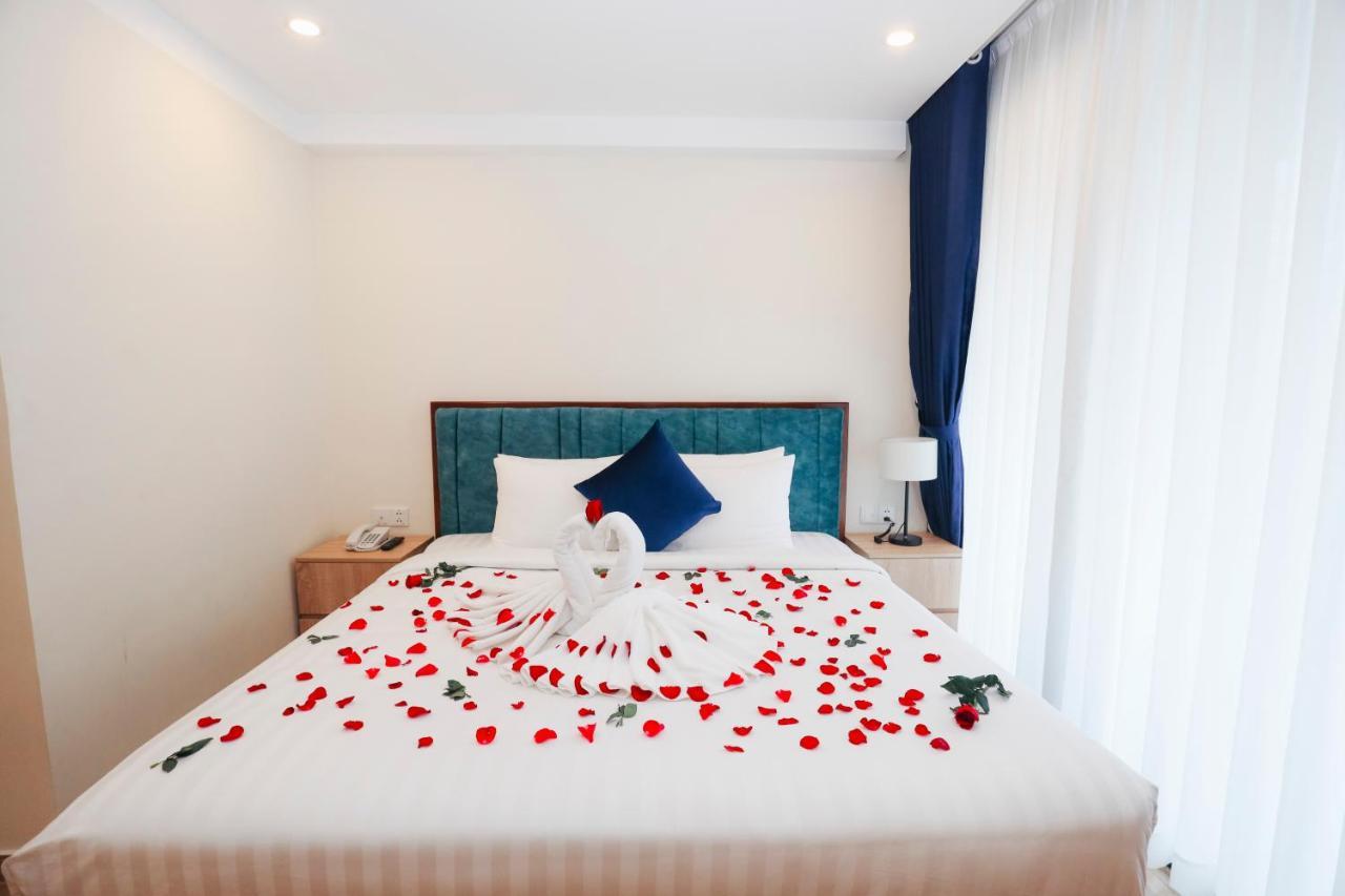 Sandals Flora Отель 4*