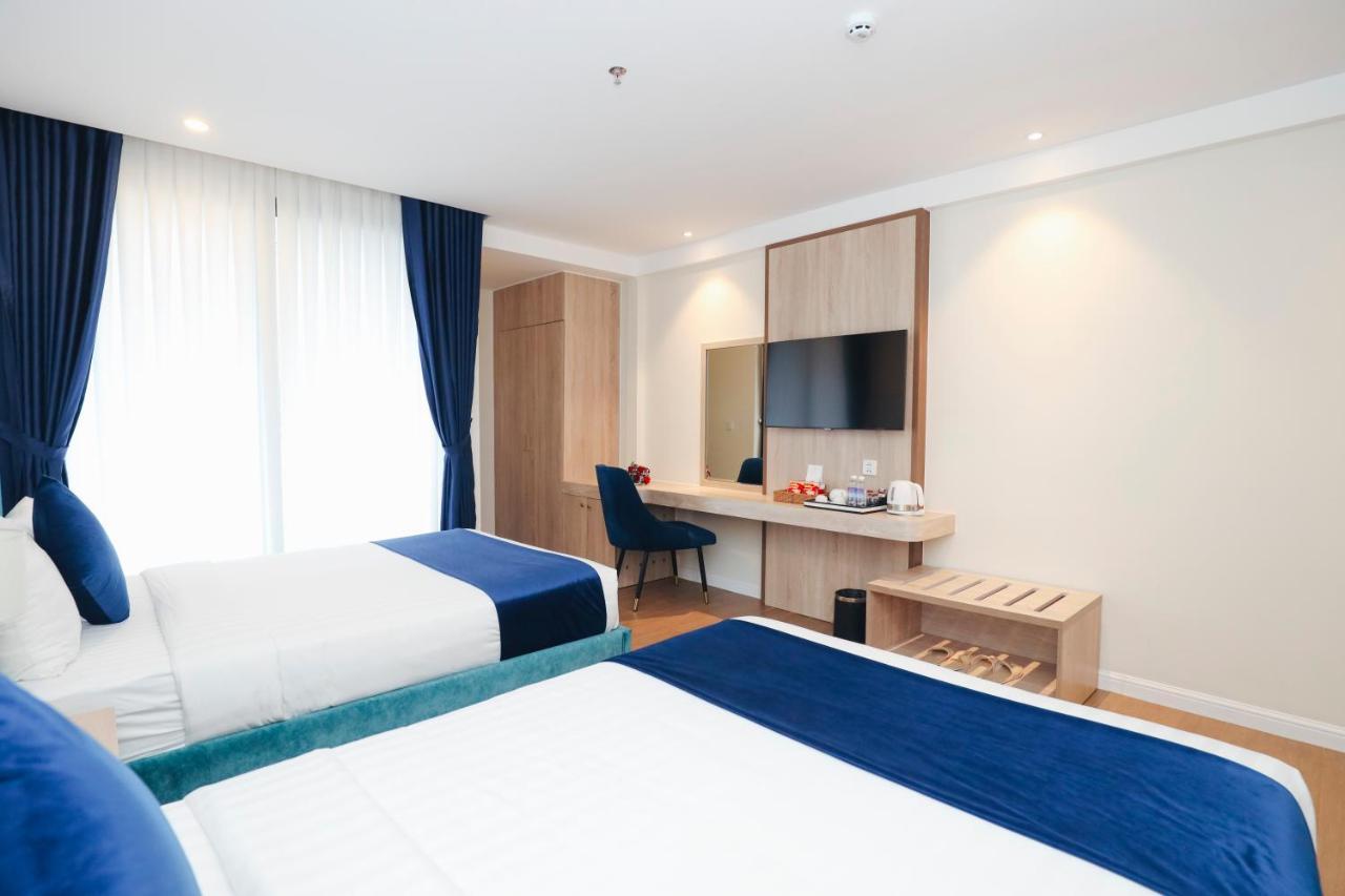 Sandals Flora Отель 4*